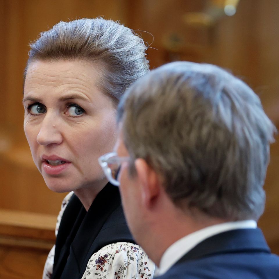 Mor og far skal skilles - men venter lige med at fortælle det til børnene