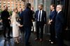 Overborgmester i København Frank Jensen trykker hånd med cykelrytteren Mads Pedersens efter hans triumf ved VM i landevejscykling i efteråret 2019 Foto: Philip Davali