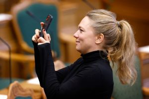 Efter Center for Cybersikkerhed har frarådet statsansatte at bruge kinesisk app, dropper partier den.