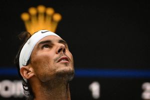 Det lykkedes Rafael Nadal at gå videre i Wimbledon i løbet af to timers spil efter sejr over Lorenzo Sonego.