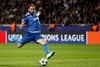 Juventus' Gonzalo Higuain scorer til 1-0 imod Lyon. Foto: Claude Paris/AP