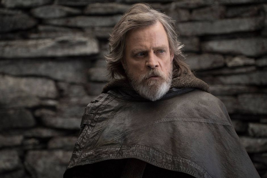 Anmelderne elsker den, men fans hader den: 46.000 fans vil have ny Star  Wars-film trukket tilbage