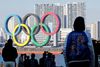 Det er planen, at OL skal afholdes i Tokyo i sommeren 2021, men mange japanere er imod afviklingen af legene til næste år og vil enten have aflyst eller udskudt begivenheden. Arkivfoto: Kim Kyung-Hoon/Reuters