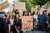 Black Lives Matter-demonstrationen 7. juni skulle sætte fokus på især George Floyds død i USA, men også racisme generelt. Der har været lignende demonstrationer verden rundt. I USA fortsætter demonstrationerne og mange steder fortsætter debatten om emnet. Arkivfoto: Nikolai Linares/Ritzau Scanpix