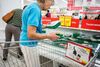 Med et præsidentielt dekret, som torsdag træder i kraft, forsøger Ruslands regering at sætte en stopper for de store mængder af ulovligt importerede fødevarer.