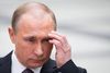Over tre mio. russere ringede og skrev ind, da Vladimir Putin holdt fire timers spørgesession.