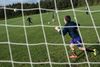Hos DBU Bredde forstår formand Lars Albæk »til fulde, at mange klubber og medlemmer er utålmodige for at komme på græs igen«. Arkivfoto: Mads Frost