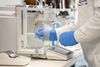 EU er kommet et skridt nærmere mod at sikre sine borgere en vaccine mod coronavirussen. Foto: Dan Himbrechts/AAP Image via Reuters