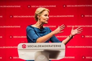 Helle Thorning-Schmidt på talerstolen i Aalborg kongrescenter.