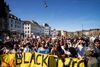 Ca. 15.000 demonstrerede foran den amerikanske ambassade i København. Foto: Ida Guldbæk Arentsen/Ritzau Scanpix