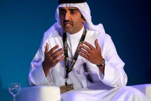 - Det er stadig ved at bliver undersøgt, hvor stor en del af olien, som kan udvindes, siger Bahrains olieminister, Mohammed bin Khalifa Al-Khalifa. Arkivfoto: Jon Gambrell/AP