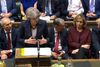 Den britiske premierminister Theresa May fortalte onsdag om den britiske reaktion på, hvad man opfatter som et russisk giftangreb. Foto: PA via AP