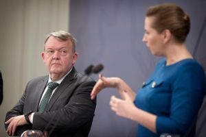 Udenrigsminister Lars Løkke Rasmussen kommenterer nu rygter om Mette Frederiksen som ny Nato-generalsekretær.