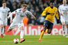 "Vi møder bare et hold, der er vant til at spille på et højere niveau, og de løb os over ende i stort set hele kampen," siger en ærgerlig og ærlig Viktor Fischer (tv.). Foto: Jens Dresling