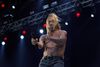 Iggy Pop viste sig ikke overraskende som en vild og viril rockentertainer på den nye københavnske festival Haven, der foregik på det gamle industriområde Refshaleøen i København. Foto: Thomas Borberg