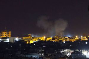 For anden nat i træk beskyder Israel mål i Gazastriben. Ifølge Israel er underjordiske raketfaciliteter ramt.