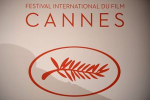 Filmfestival i Cannes flyttes fra maj til juli, oplyser arrangørerne. Pandemi ventes på tilbagetog til sommer.