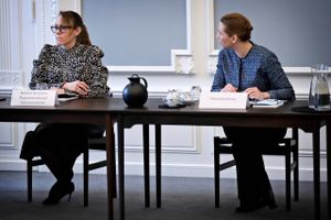 Tre topembedsmænd fik annulleret deres advarsel, og dermed er der fem ansatte, hvis sag bliver vurderet på ny.