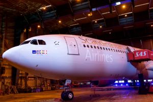 Et fly blev evakueret i Københavns Lufthavn, efter at røg fyldte cockpittet. 