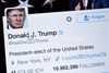 Den amerikanske præsident, Donald Trump, er stor tilhænger af det sociale medier Twitter, som i hans optik giver ham direkte adgang til medierne. Foto: AP