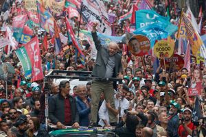 Fra europæisk side kan man håbe, at demokrati og en progressiv klimapolitik vil vægte, og at Brasilien får held til at være en positiv brobygger i en verden med voksende storpolitiske spændinger og økonomisk rivalisering. 