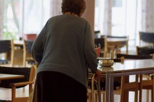 Vi har ikke glemt dengang, man omtalte os som ældrebyrden, og føler os stadig som en del af dette grå bløddyr, der ligger som en bombe under velfærdssamfundet, skriver Lise Ehlers. Arkivfoto: Finn Frandsen