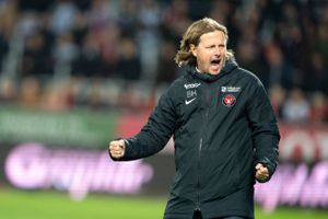 Bo Henriksen mener, at FC Midtjylland er favorit til mesterskabet efter søndagens sejr mod Sønderjyske.