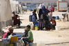 Internt fordrevne syrere fra Idlib-provinsen er flygtet til Kafr Lusin-lejren nær grænsen til Tyrkiet. Foto: Aref Tammawi/AFP