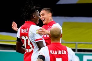 VVV Venlo blev slået med 13-0 af Ajax, der tog rekorden for den største sejr nogensinde i Æresdivisionen