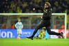 Dortmund-træner Jürgen Klopp i fuld fart hen over grønsværen for at fejre den forrykte 3-2-sejr over Malaga i den anden kamp i kvartfinalen i årets Champions League. Dortmund sikrede sig sejren med to mål i kampens overtid og dermed en samlet videre deltagelse i turneringen.