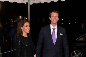 Coronaregler forhindrer prins Joachim og hans familie i Paris i at deltage ved nevøens konfirmation 15. maj.