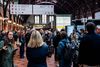 Togkaos på Københavns Hovedbanegård, efter at to køreledninger i april var faldet ned og havde forårsaget både forsinkelser og skader på en række tog. Søndag var den gal igen på Sjælland, da en nedreven køreledning ved Sorø i flere timer bremsede togene mellem landsdelene. Arkivfoto: Martin Sylvest