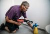Gert Sørensen har været på arbejdsmarkedet i 42 år. Om en uge fylder han 60 år, men med en udskudt efterlønsalder har han udsigt til yderigere fire år i arbejdstøjet. Foto: Tobias Nicolai