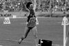 I 1976 vandt Bruce Jenner OL-guld og slog ved samme lejlighed verdensrekorden i tikamp. Han kan nu blive den mest prominente amerikaner, der er sprunget ud som transperson.