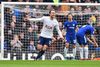 Christian Eriksen fejrer sin scoring for Tottenham i kampen mod Chelsea. Foto: Glyn Kirk/AFP