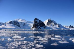     (FILES) In this file photo taken on November 27, 2019, view of Orne Harbour in South Shetland Islands, Antarctica. - Brazilian scientists registered Antarctic temperature above 20C for first time on record at Seymour Island on February 9, 2020. Arkivfoto: Johan Ordonez/AFP