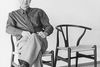 Hans J. Wegner bliver kaldt stolenes mester - og med god grund. Mesteren nåede nemlig at tegne mere end 500 stole i jagten på den helt perfekte stol. Y-Stolen er det bedst sælgende møbel, som Hans J. Wegner har designet. Trods en forbeholden modtagelse hos danskerne, har stolen fået navnet Danmarks folkelige stol. Foto: Carl Hansen & Søn