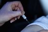 Danske Lægers Vaccinations Service ser flere bookinger af influenzavaccine end under en normal sæson. Arkivfoto: Lee Smith/Reuters