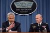 Den amerikanske forsvarsminister Chuck Hagel (tv.) og den amerikanske forsvarschef Martin Dempsey.
