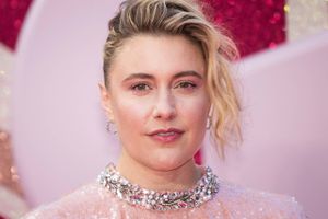 Greta Gerwig er den første kvindelige instruktør bag en film, der har indtjent over en milliard dollar.