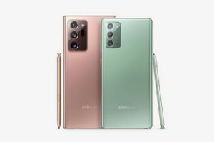 Er mobilen en vigtig del af dit arbejde, findes der næppe et bedre valg end Galaxy Note20 Ultra. Den er tæt integreret med Office og S-Pennen har fået funktioner, som kan give et betydeligt boost til dit arbejdsflow. Har du hang til gaming, gemmer mobilen også på en række stærke features.