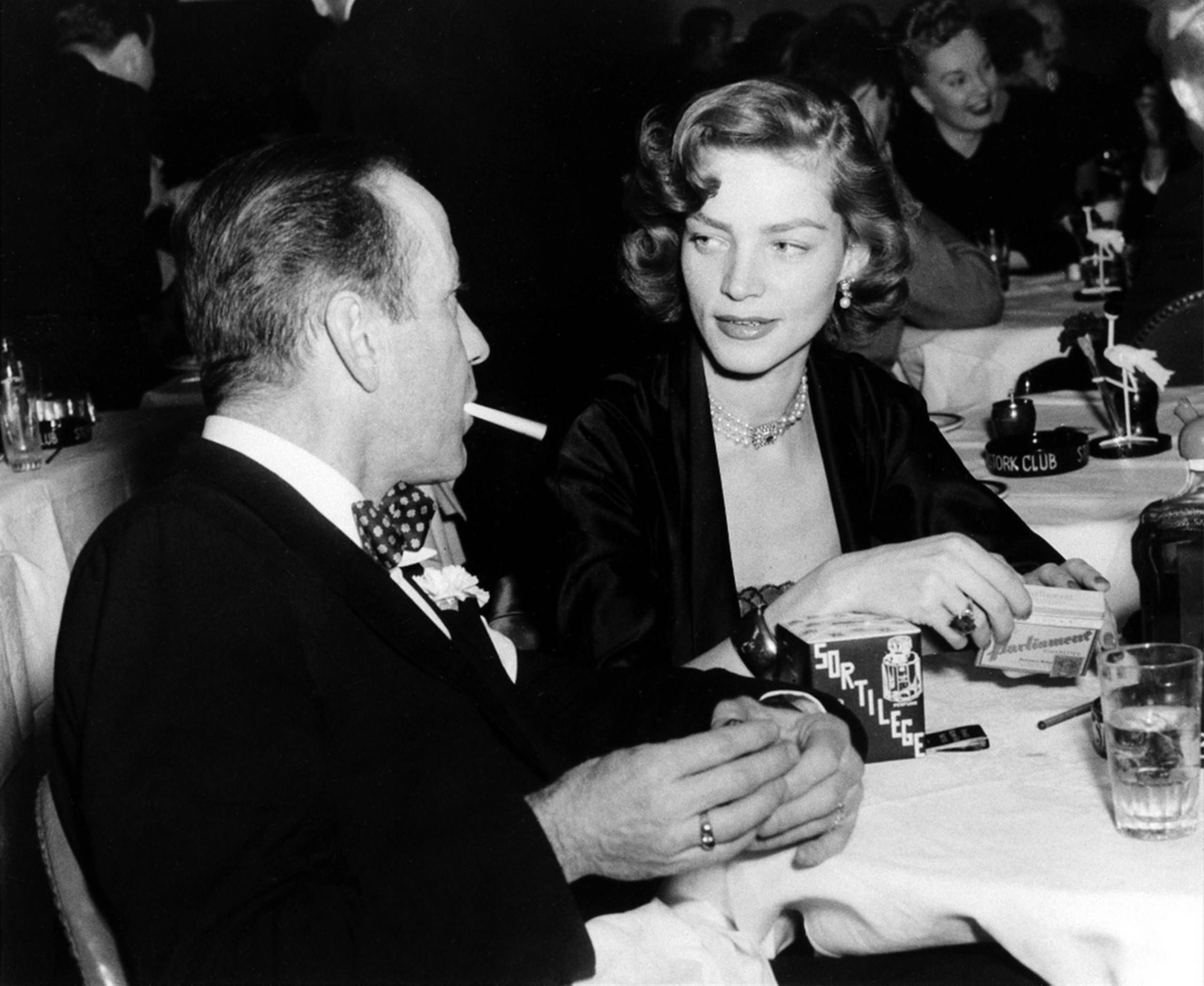 Hollywood-ikonet Lauren Bacall er død