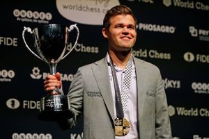 Magnus Carlsen. Foto: Tolga Akmen/AFP