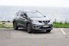X-trail bygger på Qashqai, men er større på alle ledder. Bilen skiller sig ikke meget ud fra konkurrenterne, men er vellykket. Desværre begrænser motorudvalget sig til blot en variant på det danske marked. Fotos: Jens Høy