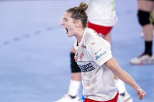 Rikke Iversen skifter næste år fra Odense Håndbold til Team Esbjerg i toppen af den danske liga.