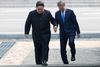 Det er første gang, siden Koreakrigen sluttede i 1953, at en nordkoreansk leder besøger Sydkorea. Foto: Korea Summit Press Pool/AFP