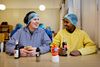 Jyllands-Posten besøgte Mohamed Ibrahim i januar 2018, da opmærksomheden om hans sag var på sit højeste. Her i selskab med sin kollega Sune Knudsen. Foto: Astrid Dalum