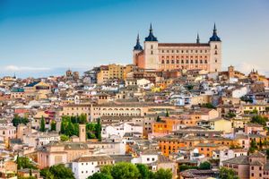 En mangfoldig arkitektonisk kulturarv, mesterværker af El Greco og en kostbart udsmykket katedral gør den oversete spanske by Toledo til en stor kulturoplevelse.