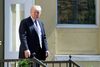 - Vi får se. Sådan lød Trumps svar, da en journalist ved NBC News søndag spurgte præsidenten, om han ville angribe Nordkorea efter atomprøvesprængningen søndag. Foto: Susan Walsh.
