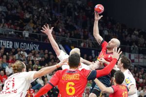 Antallet af offensive fejl afgjorde VM-semifinalen, hvor Danmark trak det længste strå mod Spanien.